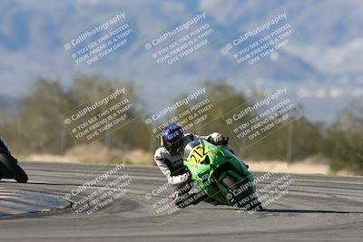 media/Dec-07-2025-CVMA (Sun) [[3e7d2de5dc]]/Race 12- Formula 40 MW and LW/